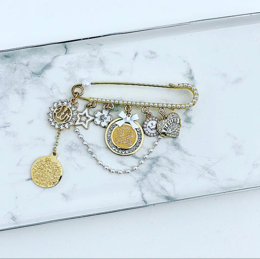 4 Quls, Ayatul Kursi & Allah Pin with Active Pearl Chain